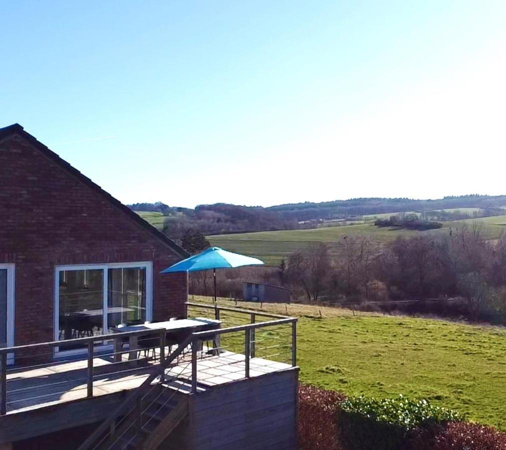 Huis Met Zonneterras, Tuin En Panoramisch Uitzicht Wellin Exterior foto